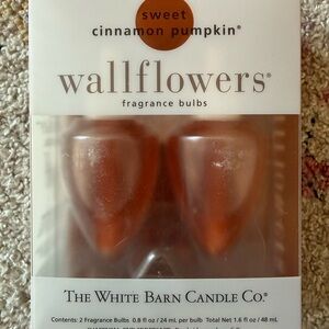 Bath & Body Works Sweet Cinnamon Pumpkin Wallflowers - Pack of 2